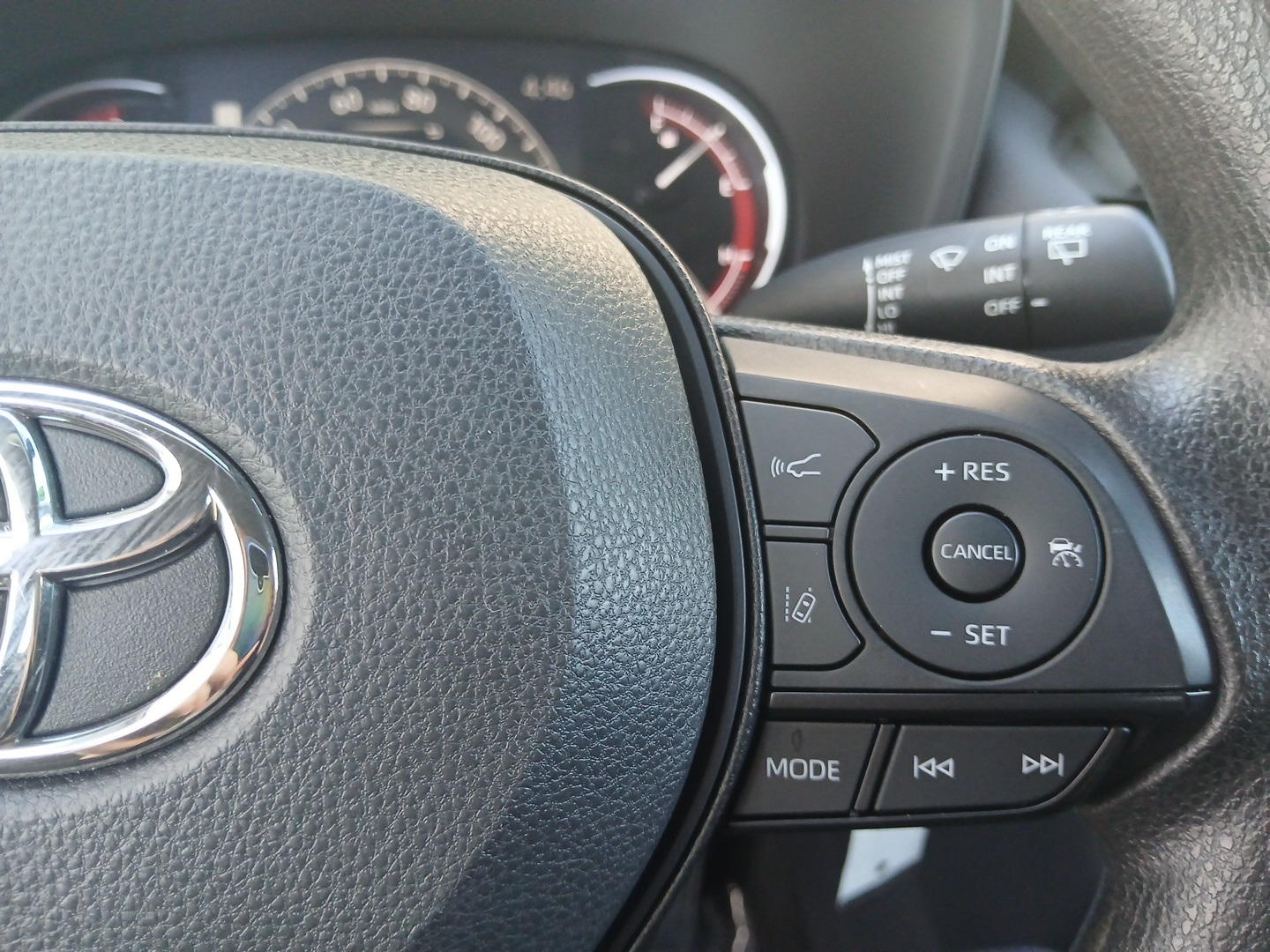 2024 Toyota RAV4 LE photo 17