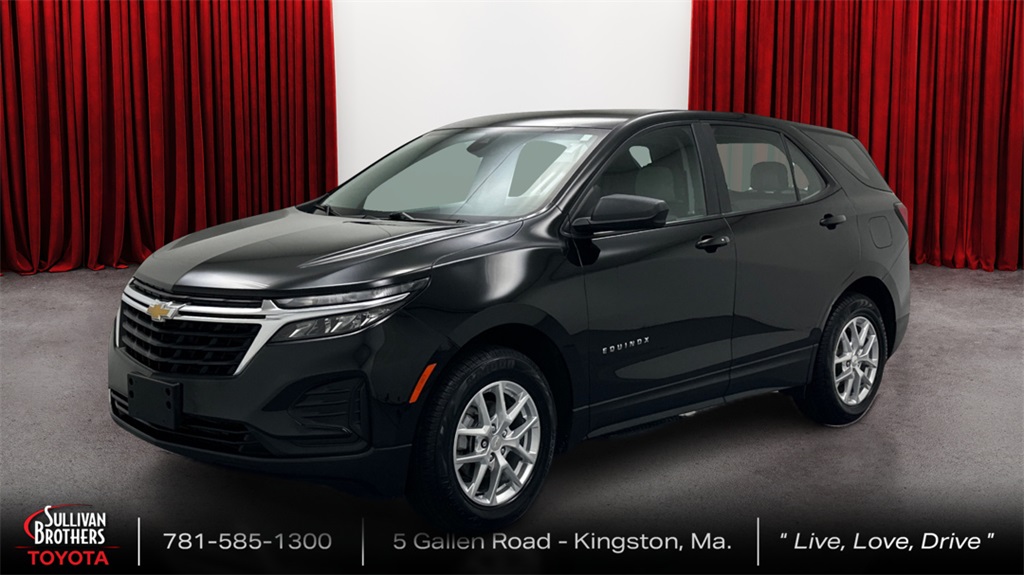 2022 Chevrolet Equinox LS's photo