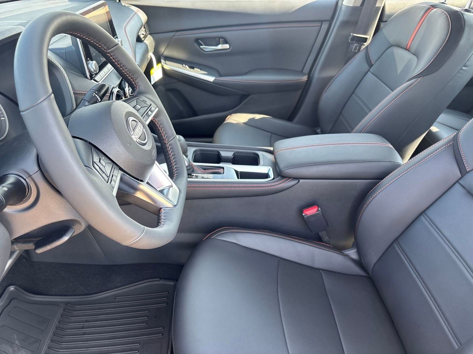 2025 Nissan Sentra SR photo 5