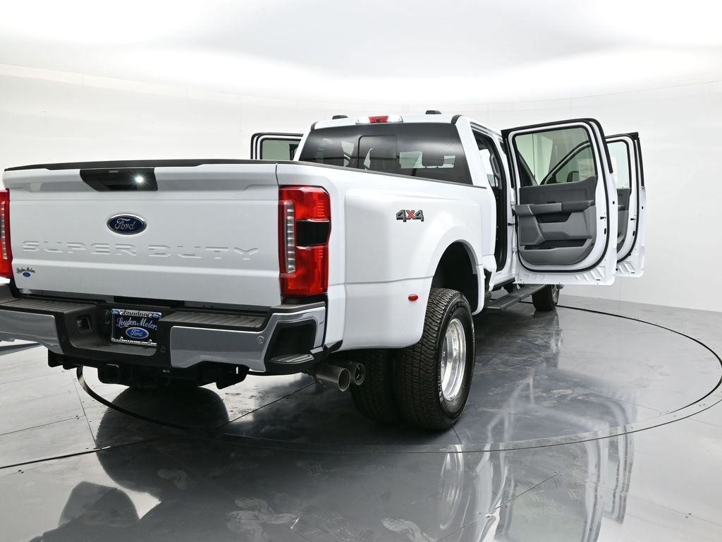 2026 Ford F-350 XLT photo 49