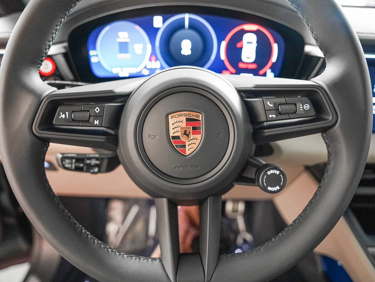 2025 Porsche Macan Electric photo 15
