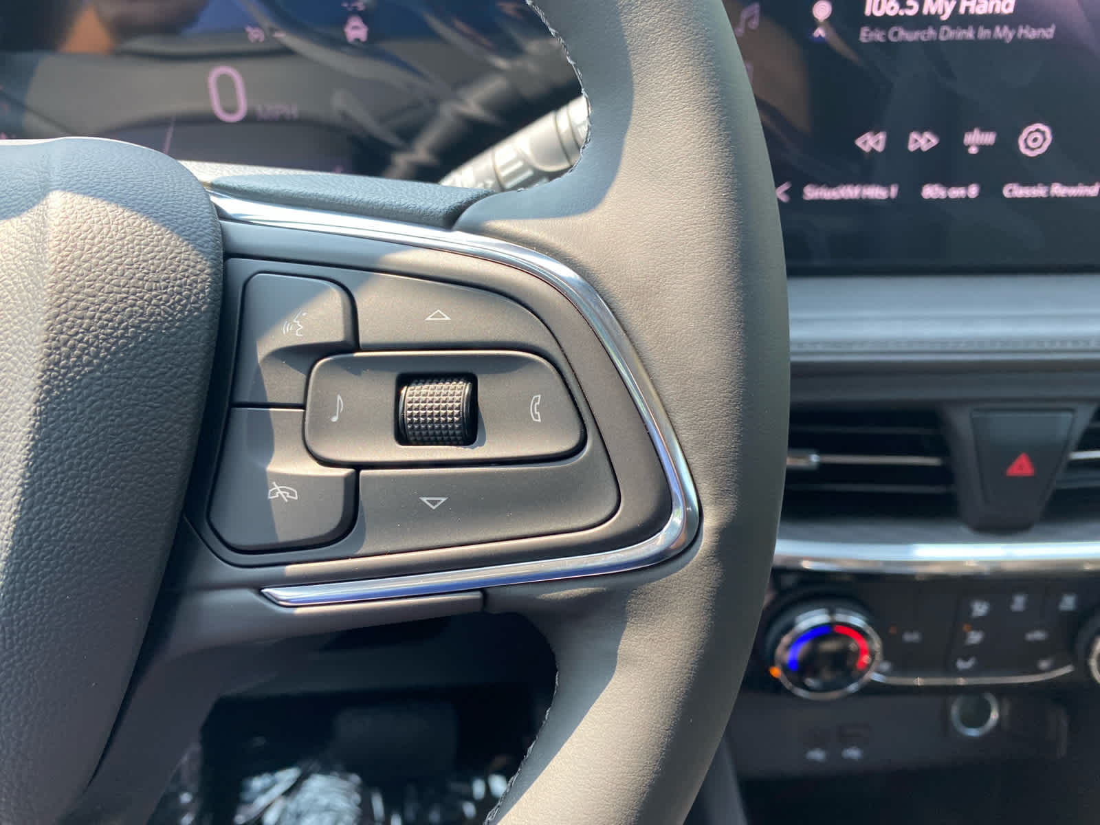 2026 Buick Encore GX Sport Touring photo 17