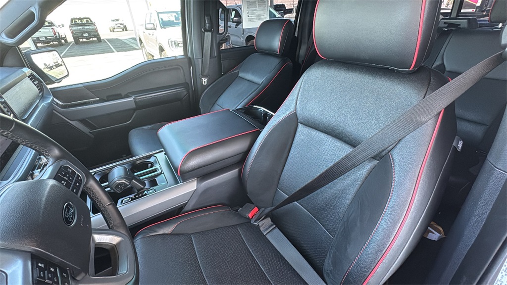 2025 Ford F-150 XLT photo 21