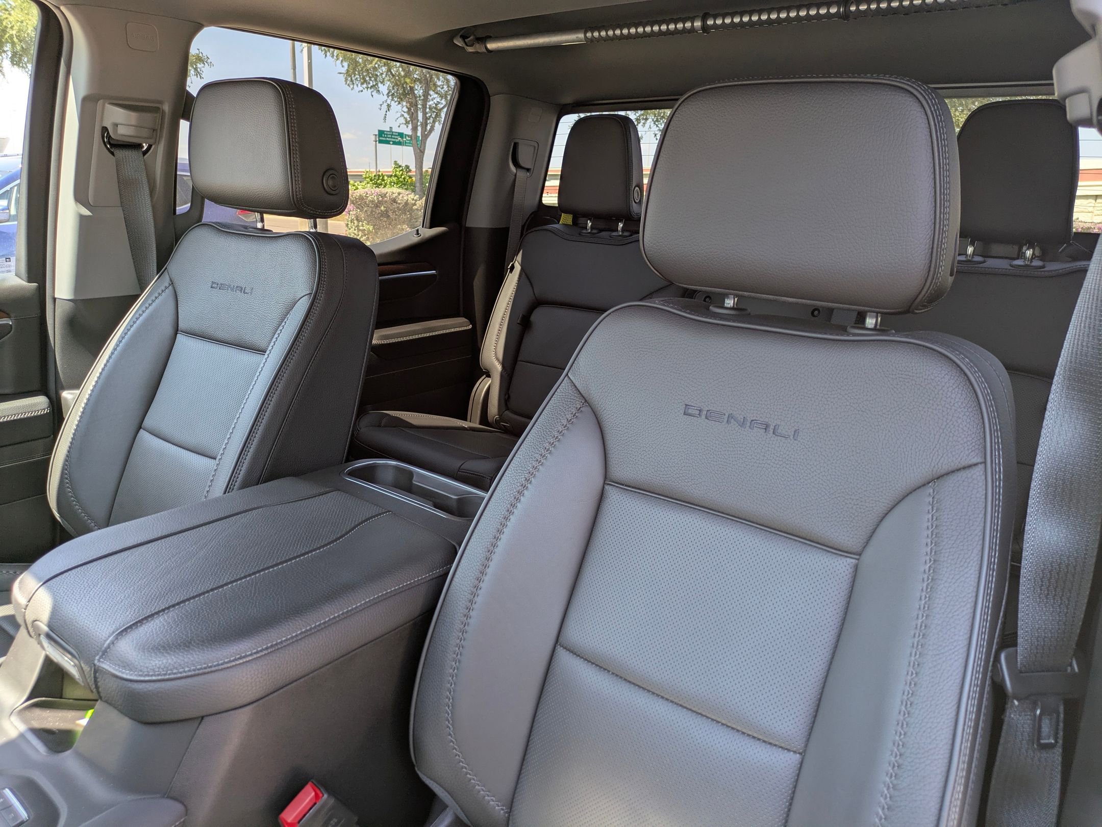 2024 Gmc Sierra 1500 Denali photo 8