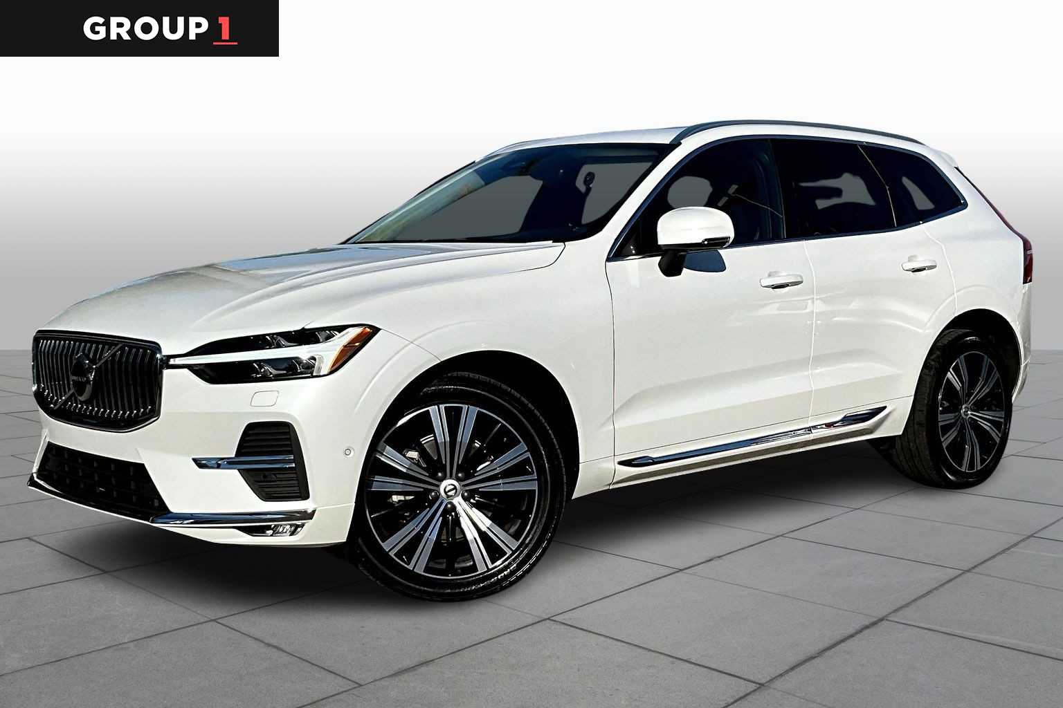 2023 Volvo XC60 Plus's photo