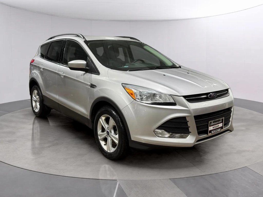 Used 2014 Ford Escape SE with VIN 1FMCU9GX0EUB94419 for sale in Greenfield, WI