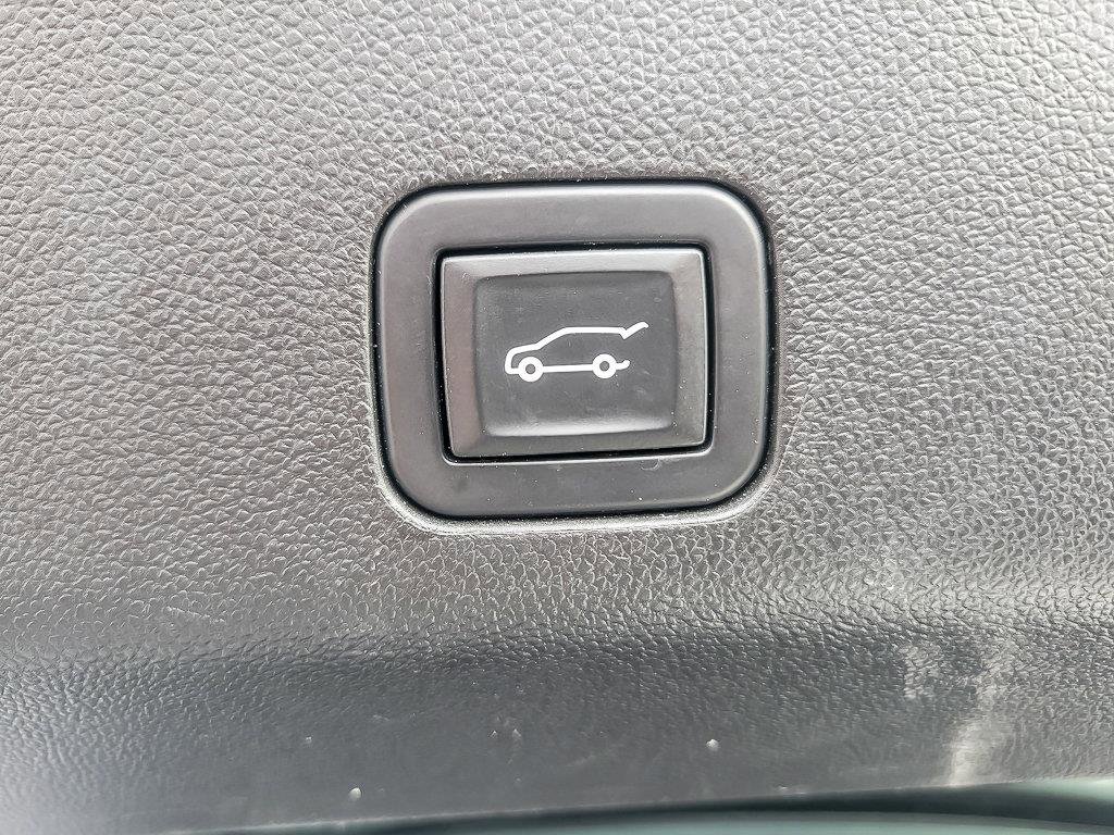 2021 GMC YUKON - Image 27