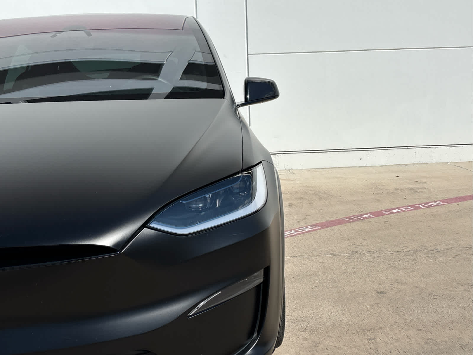 2023 Tesla Model X photo 7