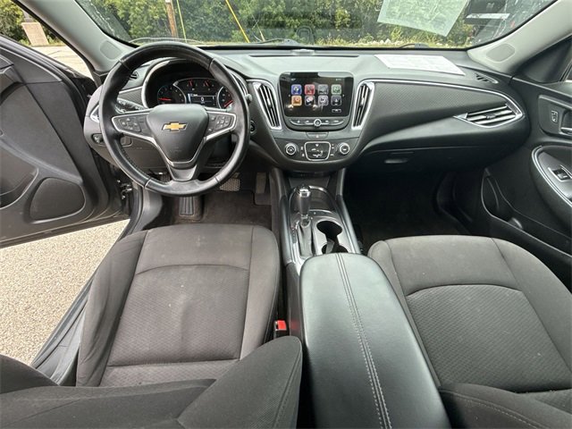 2018 Chevrolet Malibu 1LT photo 11