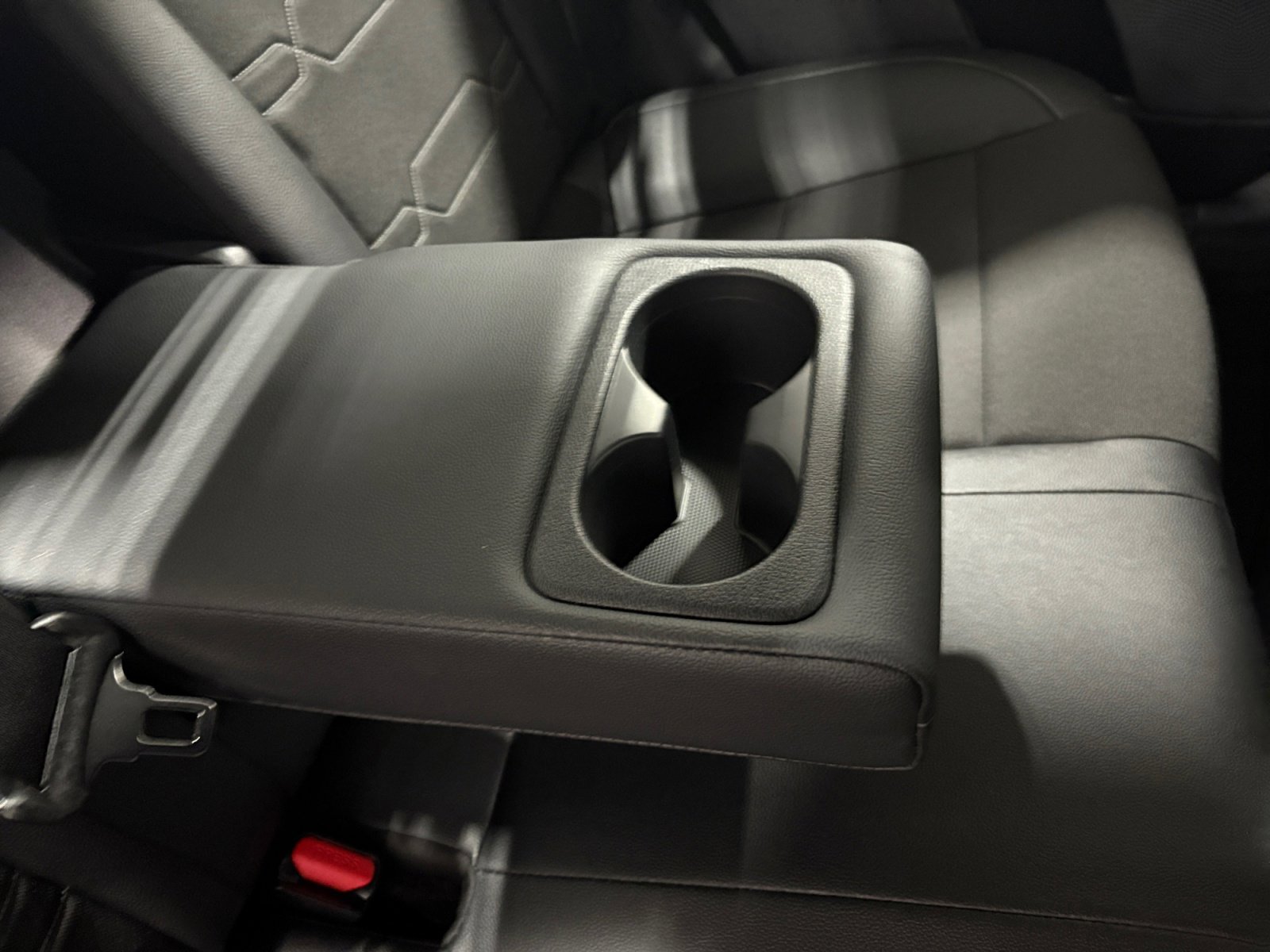 2024 Kia Forte GT-Line photo 2