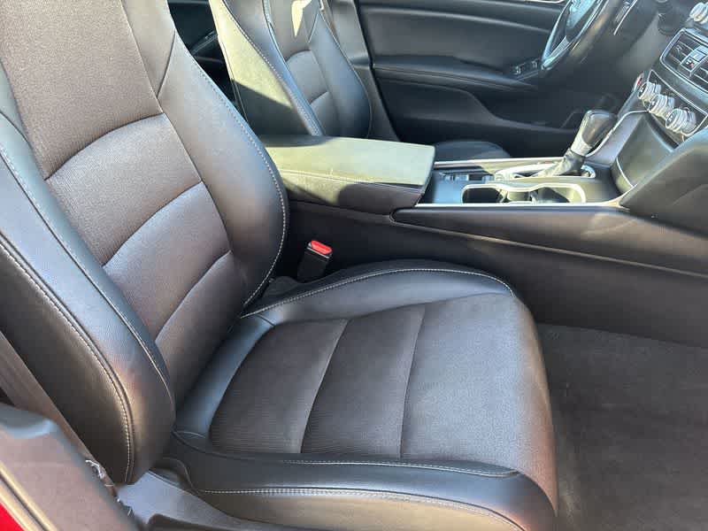 2021 Honda Accord Sport photo 13