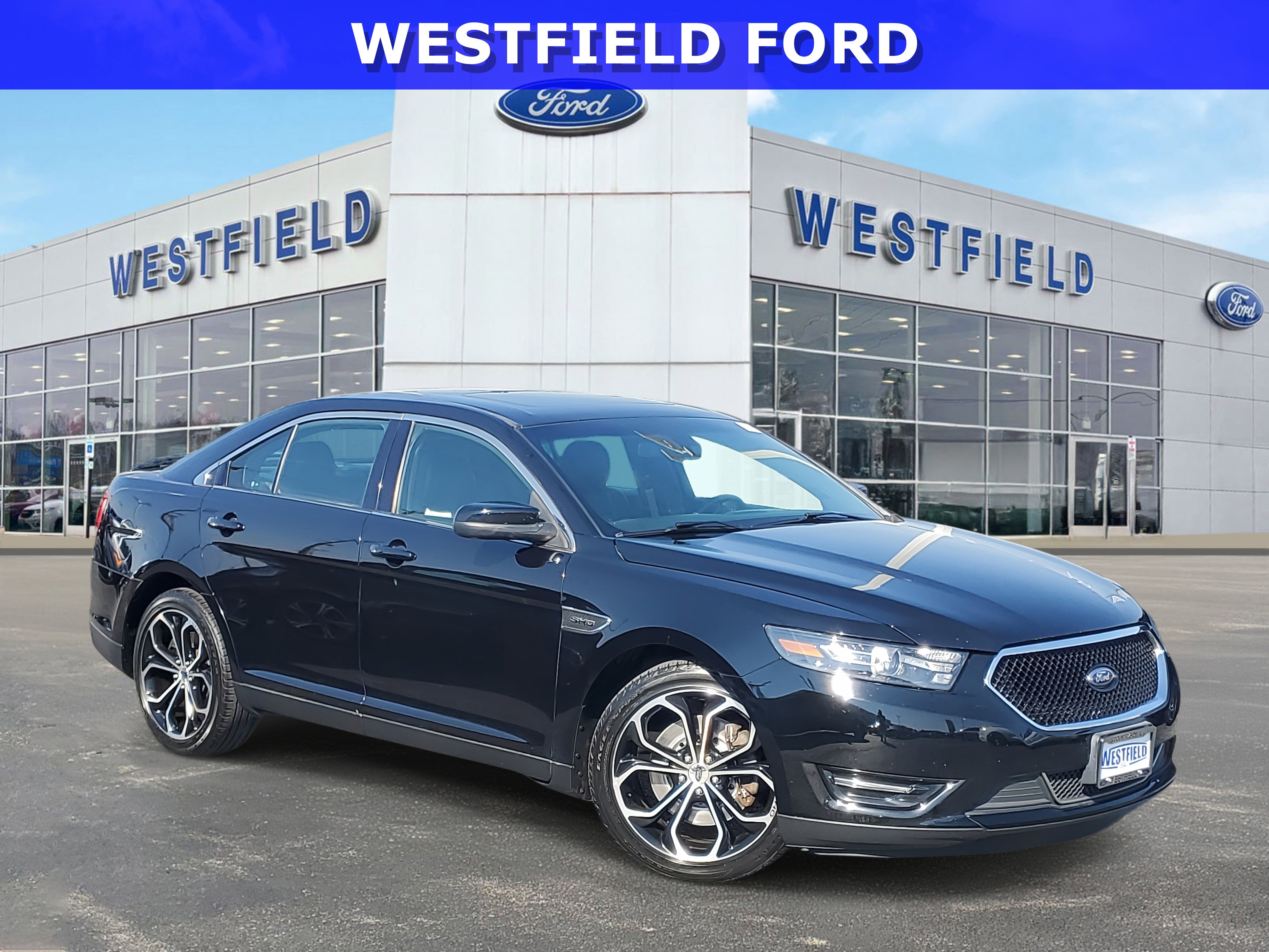2016 Ford Taurus SHO photo 2