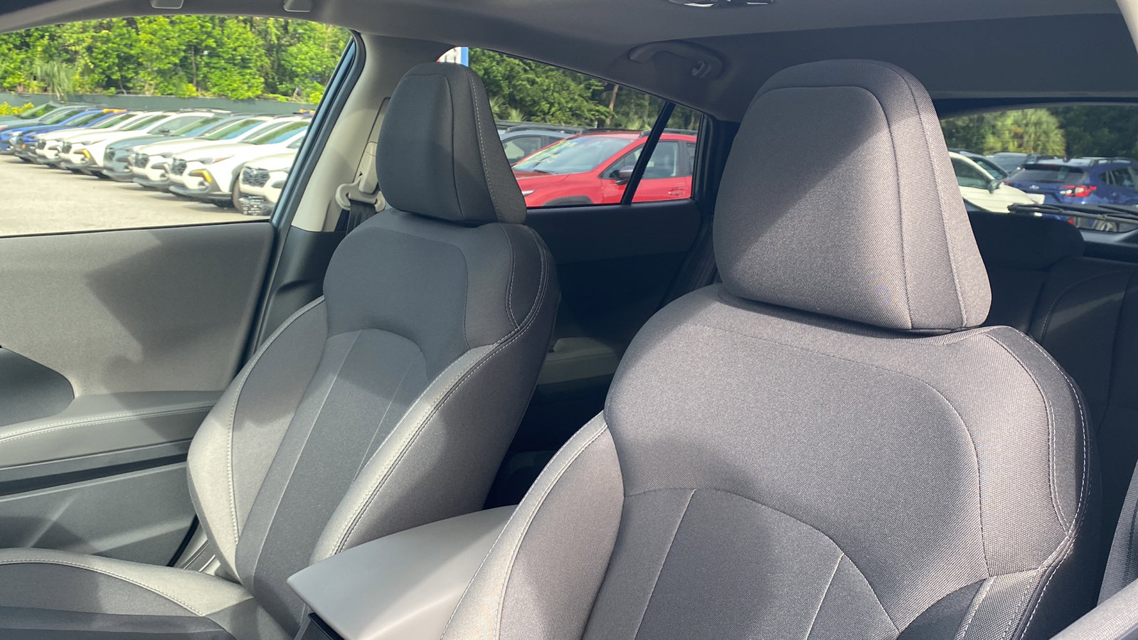 2025 Subaru Crosstrek Premium photo 5