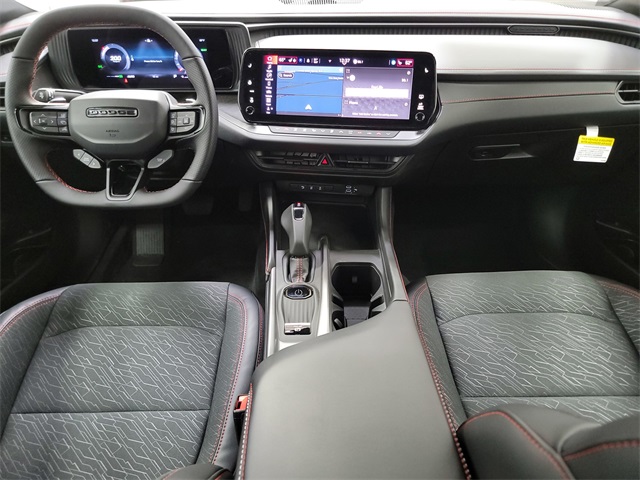 2025 Dodge Charger R/T photo 18