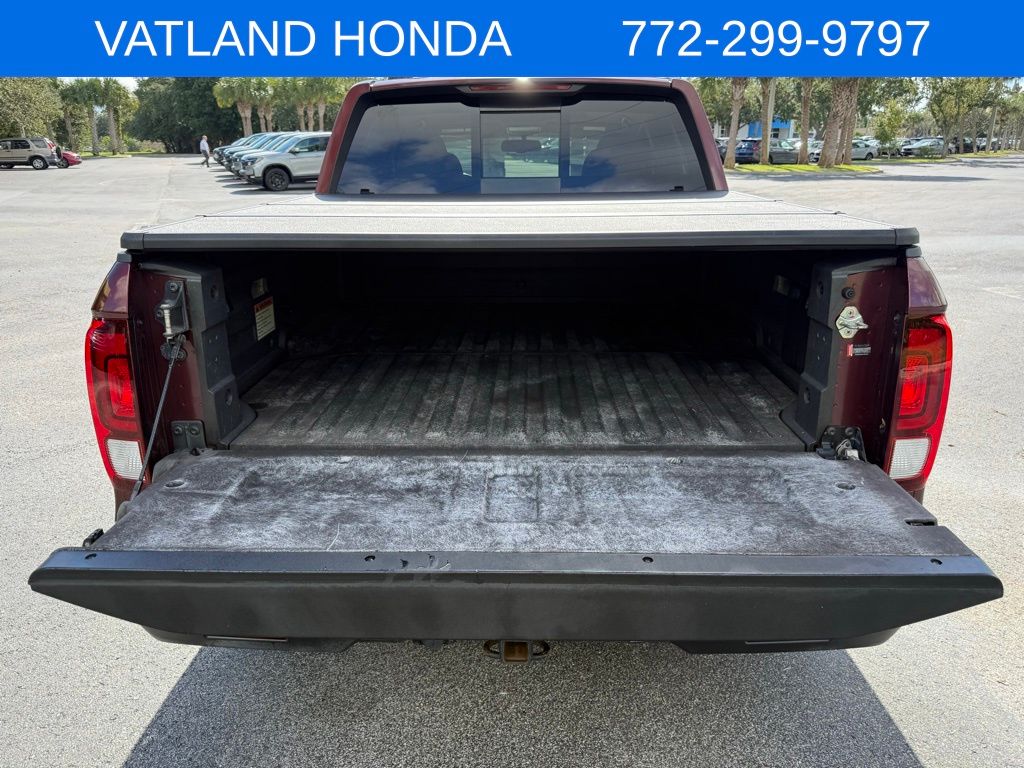 2019 Honda Ridgeline RTL-T photo 32