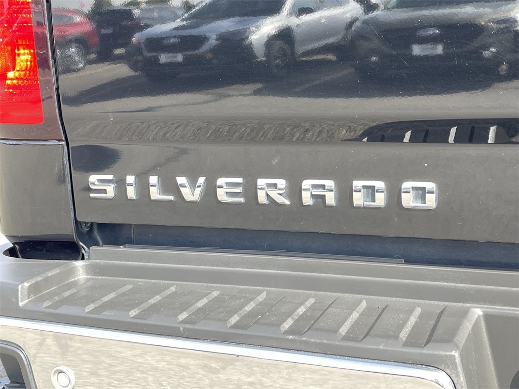 2019 Chevrolet Silverado 2500HD LTZ photo 3