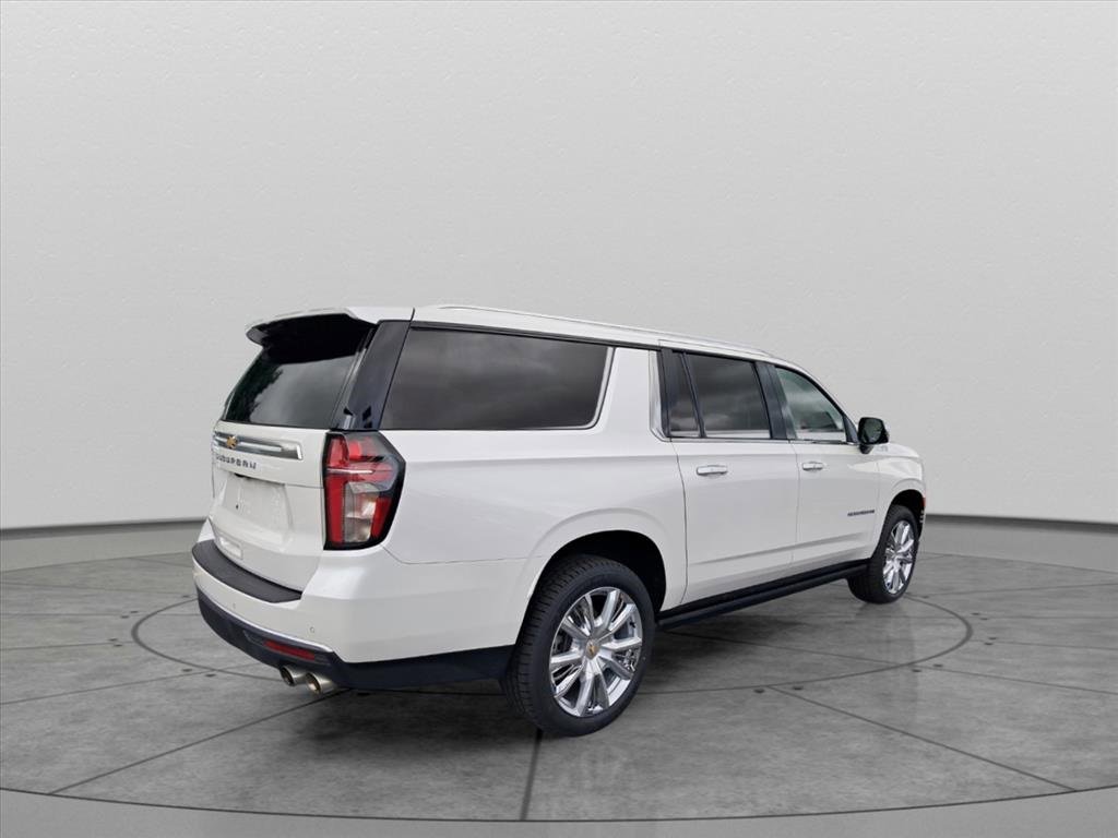 2023 Chevrolet Suburban High Country photo 4