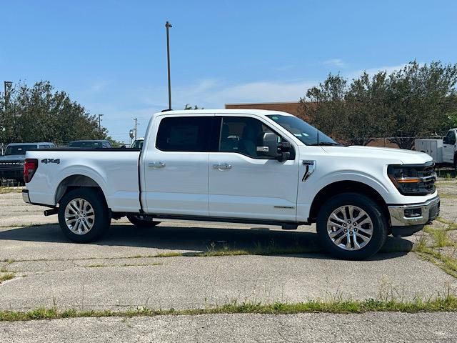 2025 Ford F-150 XLT photo 14