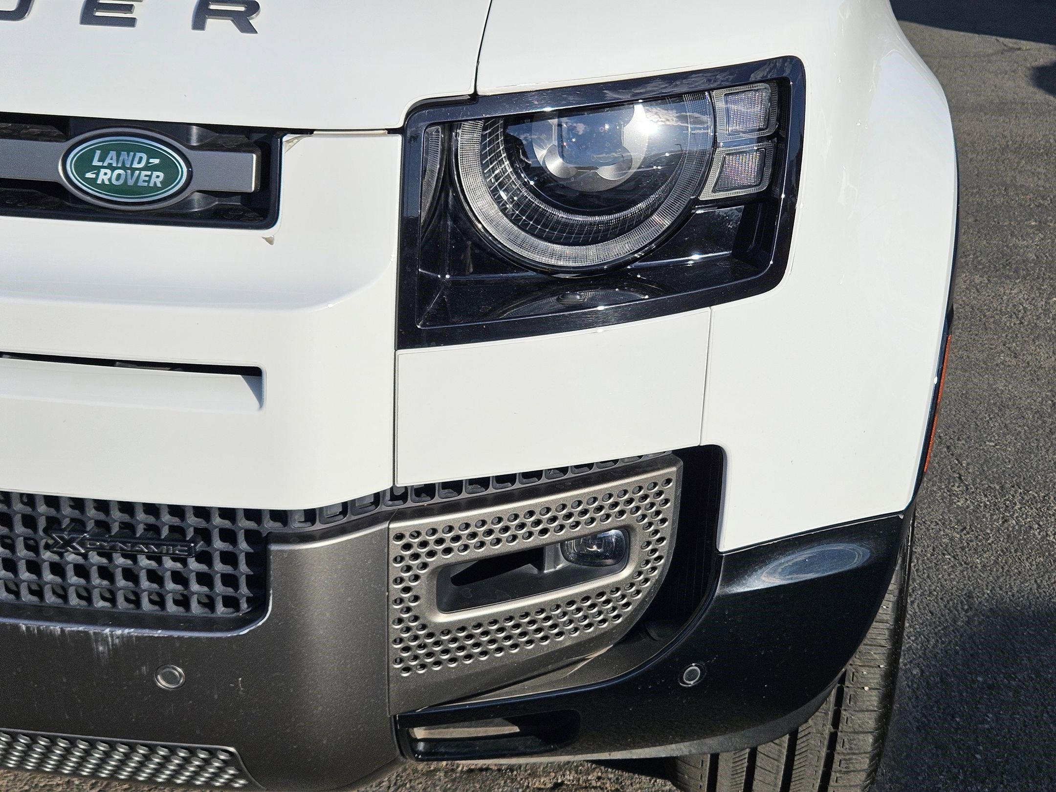 2022 Land Rover Defender X-Dynamic HSE photo 8