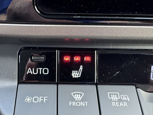 2025 Toyota Camry LE photo 22