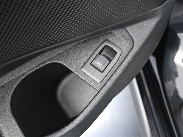 2024 Bmw 330i xDrive photo 13