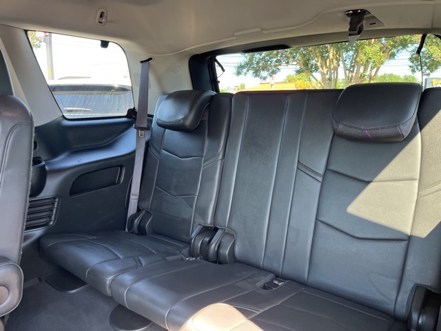 2017 Cadillac Escalade Premium Luxury photo 13