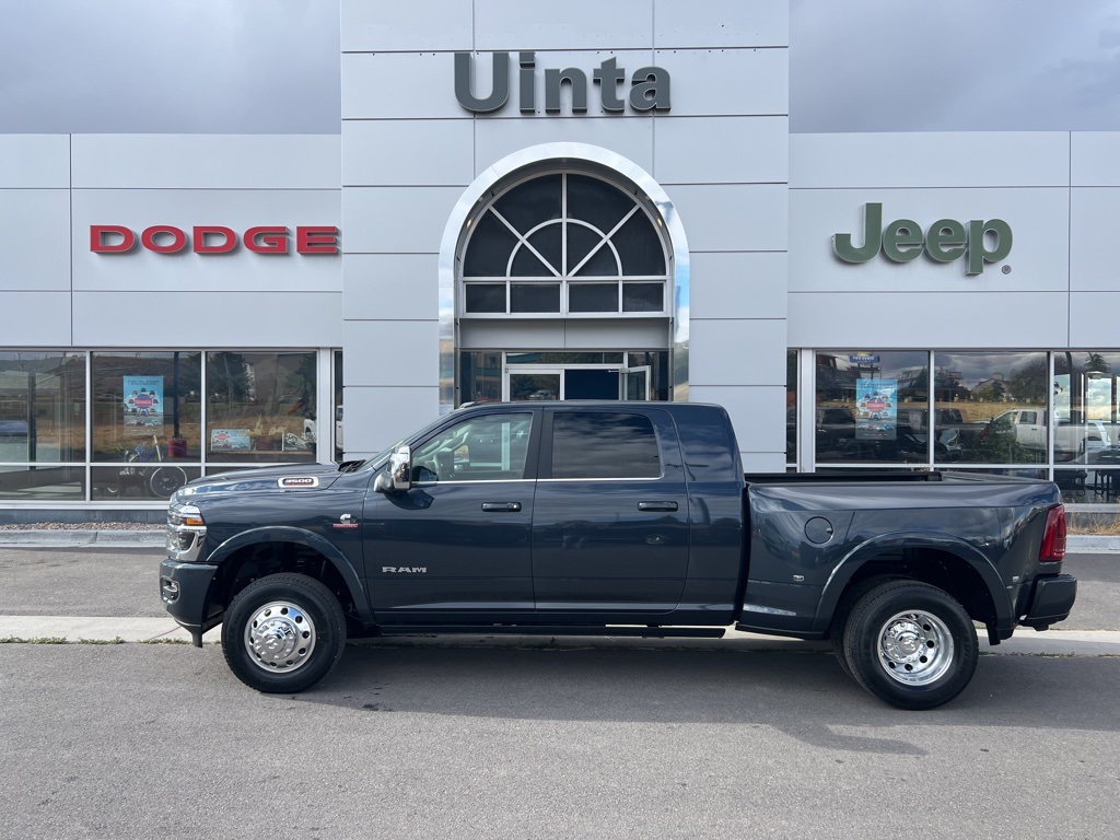 2026 Ram 3500 Limited Longhorn photo 2