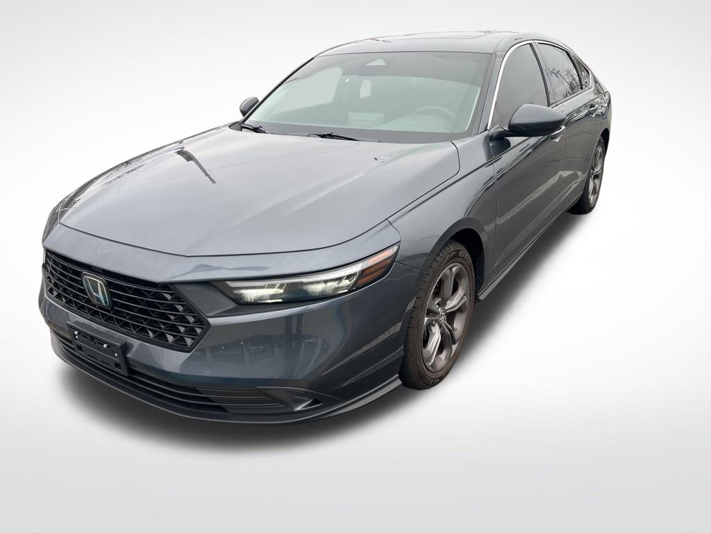 2024 Honda Accord EX's photo