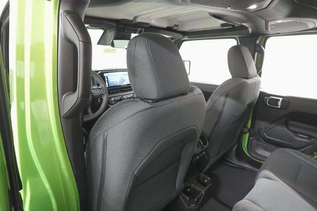 2025 Jeep Wrangler Sport S photo 23