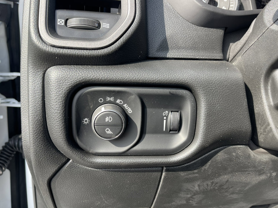 2025 Ram 2500 Tradesman photo 25