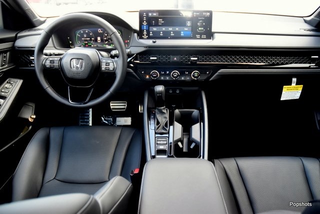 2025 Honda Accord Hybrid Sport-L photo 12