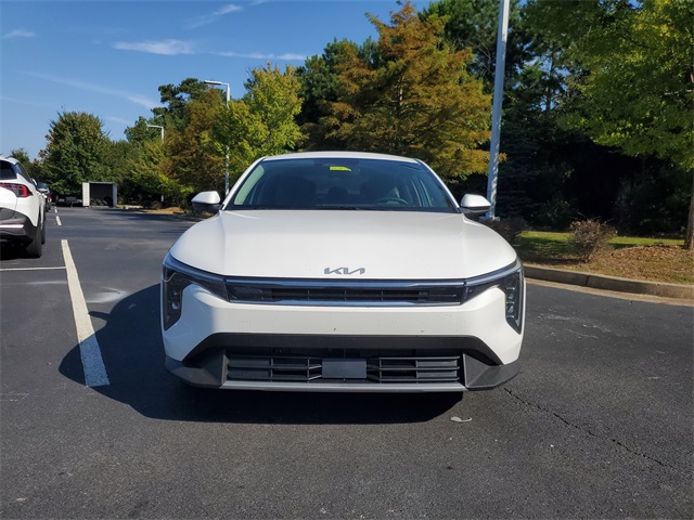 2025 Kia K4 EX photo 2