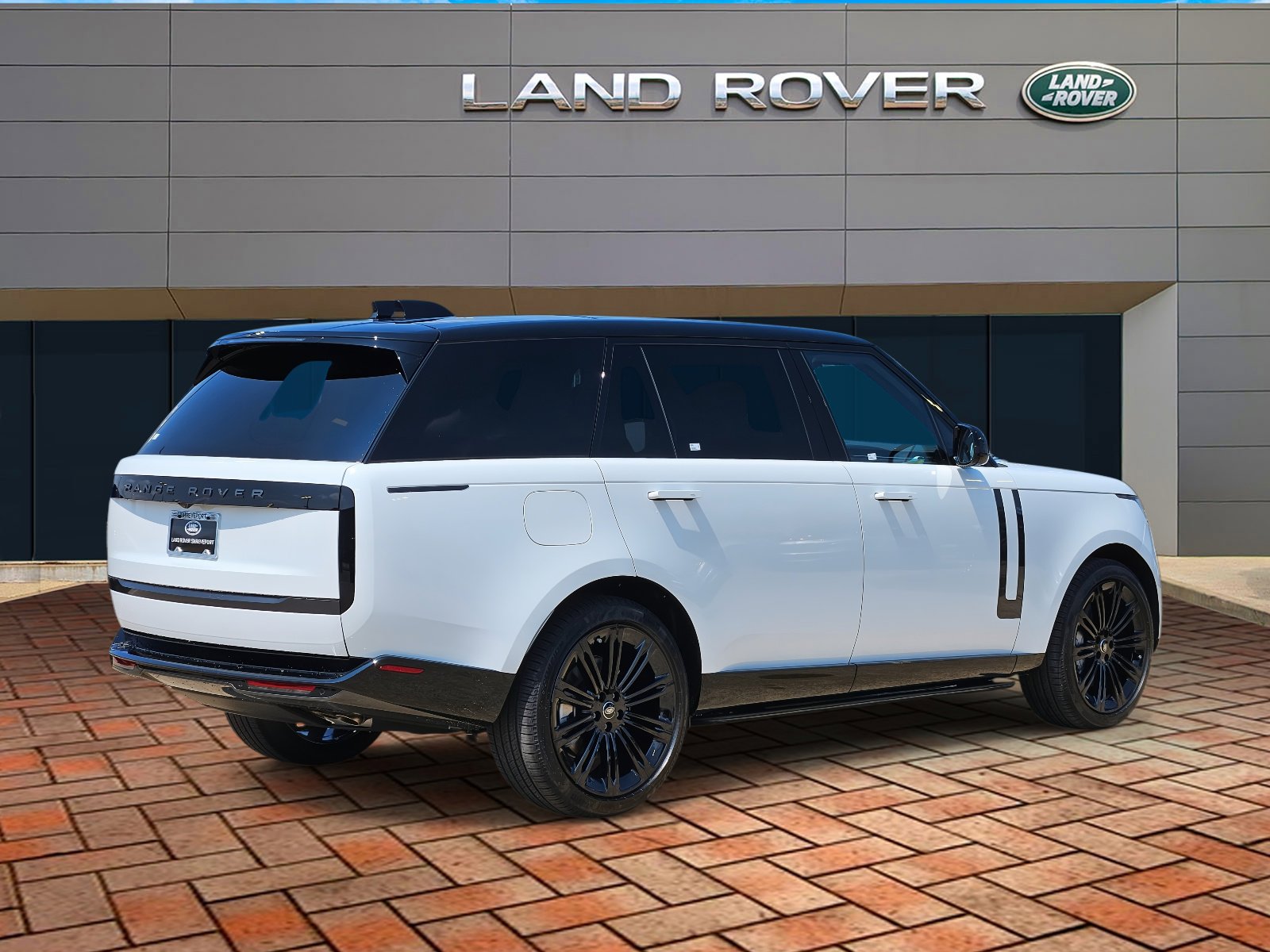 2025 Land Rover Range Rover SE photo 5