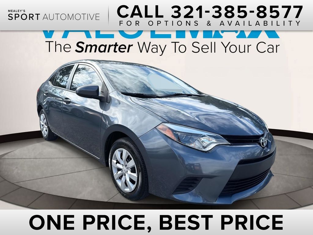 2014 Toyota Corolla LE's photo
