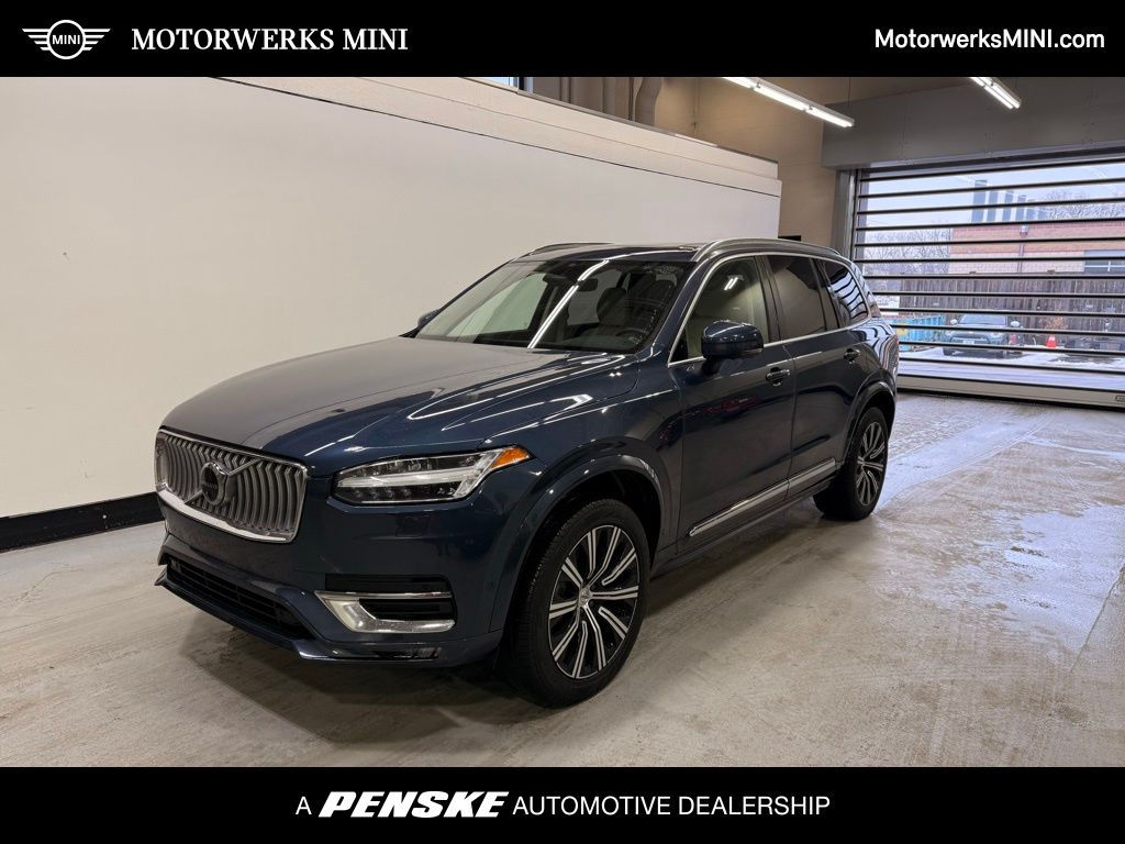 2024 Volvo XC90 Plus's photo