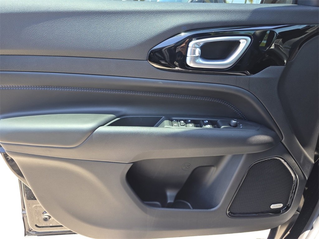 2025 Jeep Compass Limited photo 13