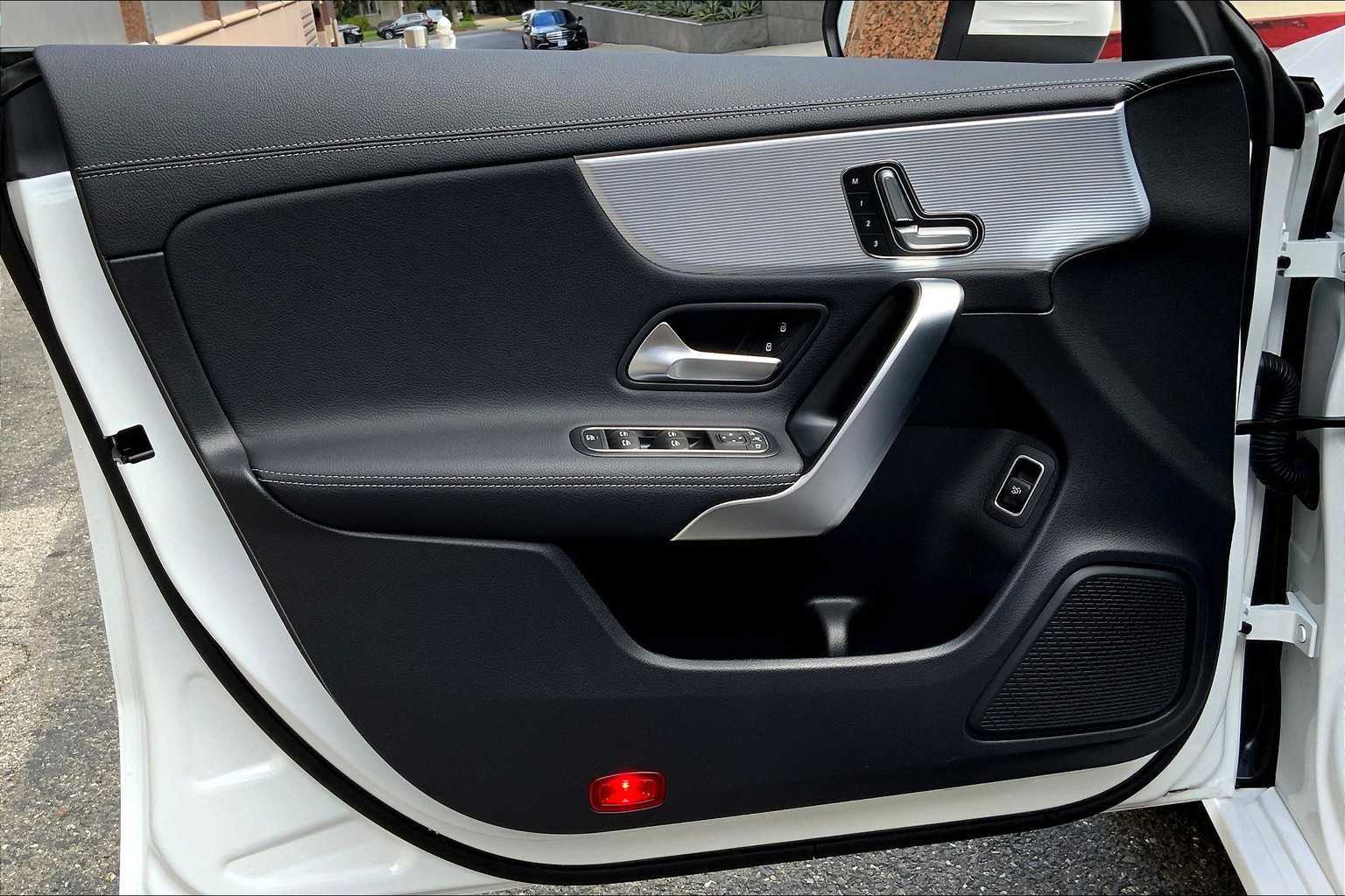 2023 Mercedes Benz CLA 250 photo 20