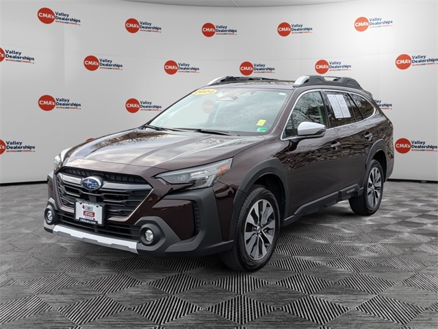 2024 Subaru Outback Touring's photo