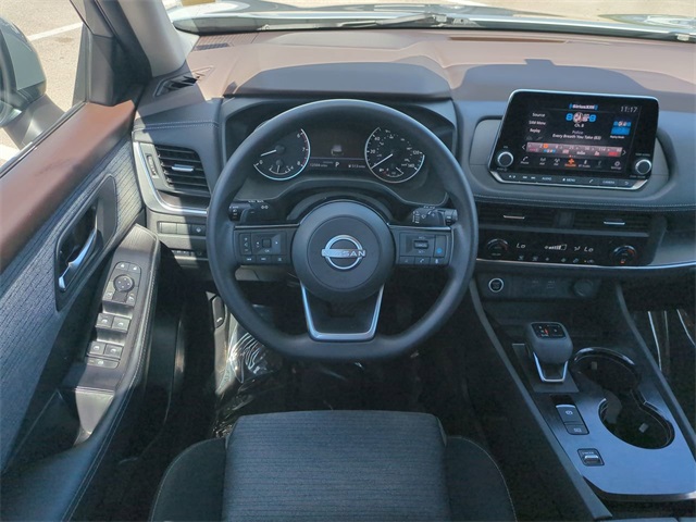 2023 Nissan Rogue SV photo 15