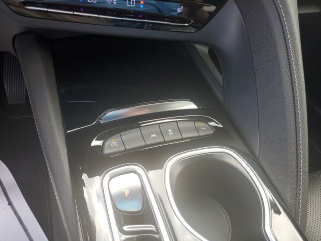 2023 Buick Envision Essence photo 19