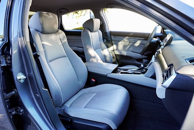 Used 2019 Gray Honda LX image 11