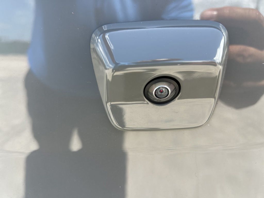 2022 Jeep Gladiator High Altitude photo 22