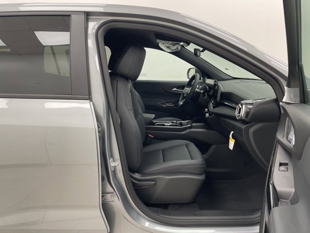 2026 Chevrolet Equinox LT photo 13