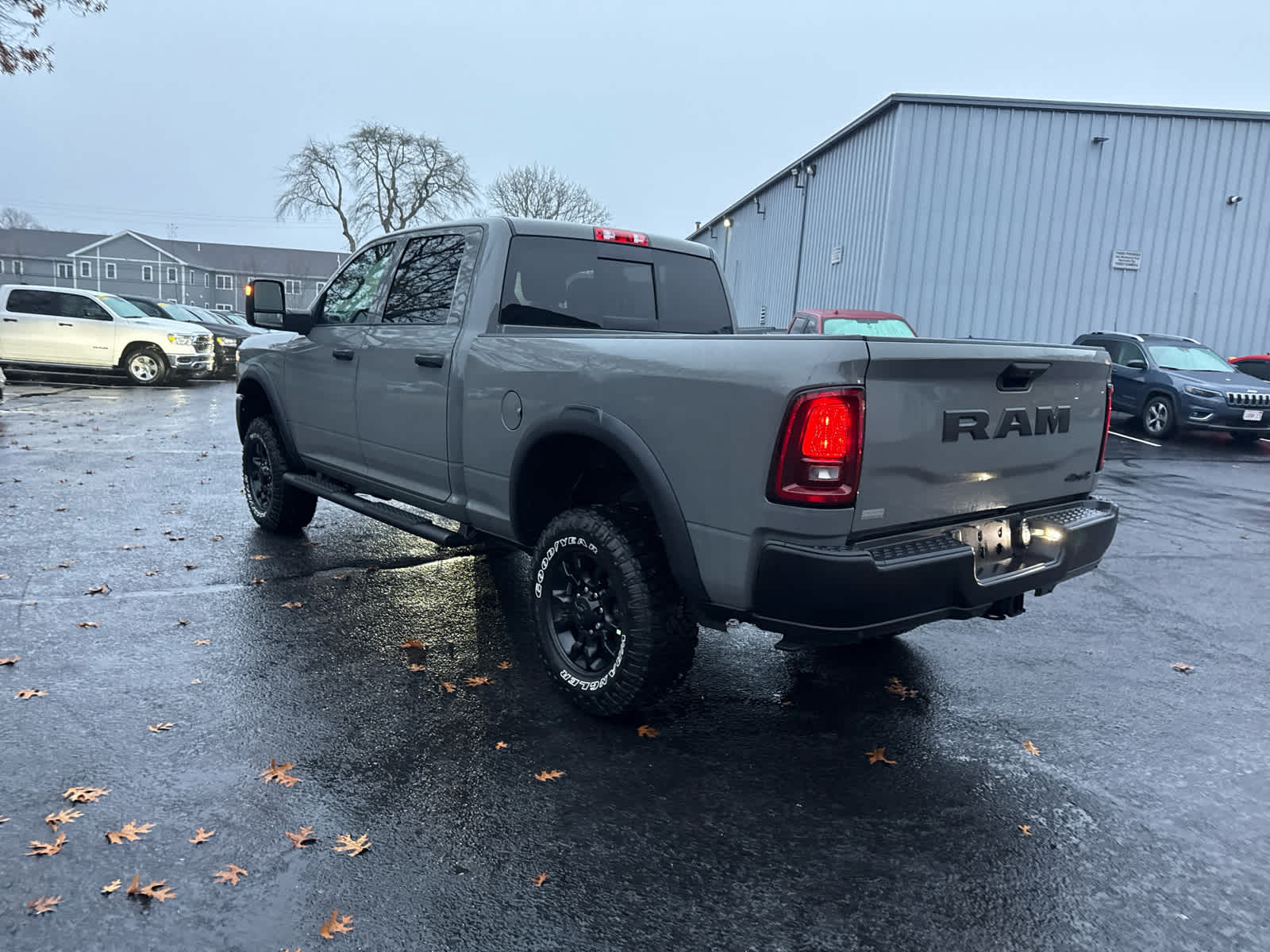2026 Ram 2500 Tradesman photo 4