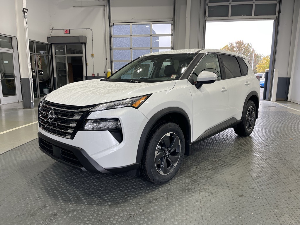 2026 Nissan Rogue SV photo 2