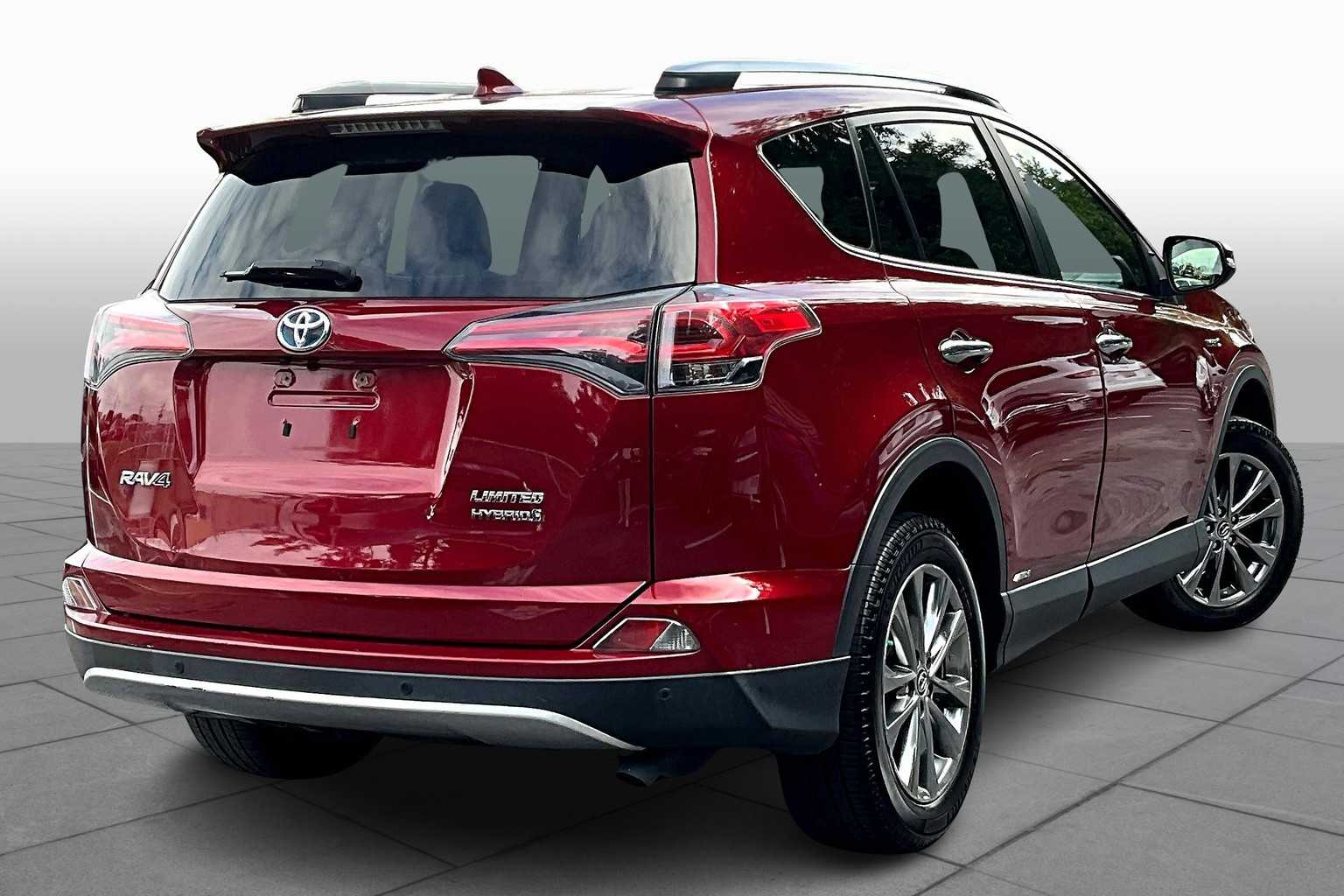 2018 Toyota RAV4 Hybrid Limited photo 12