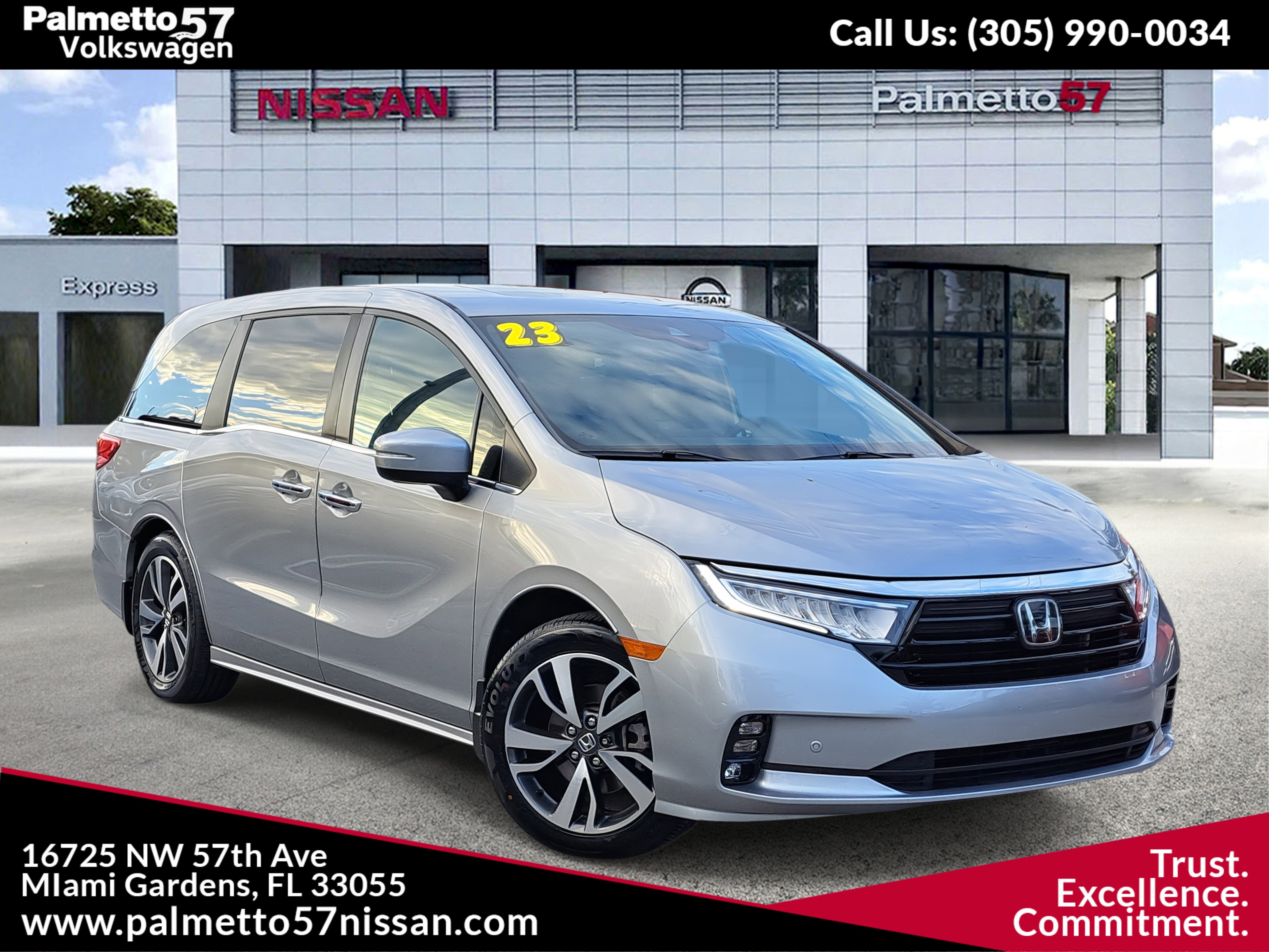 2023 Honda Odyssey Touring's photo