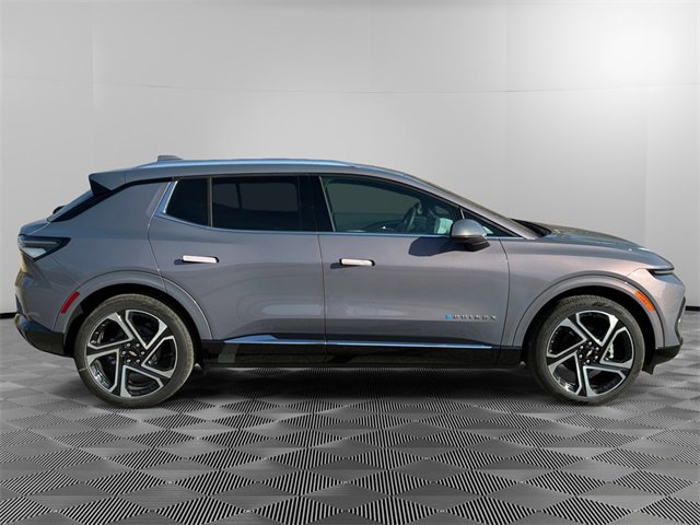 2026 Chevrolet Equinox EV 1LT photo 2