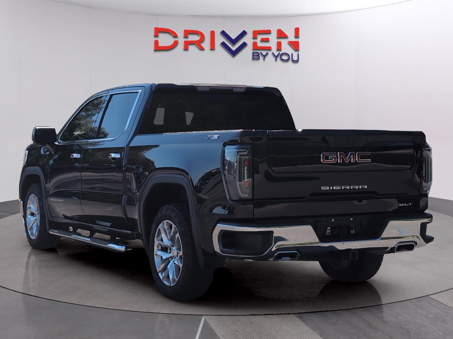 2021 Gmc Sierra 1500 SLT photo 3