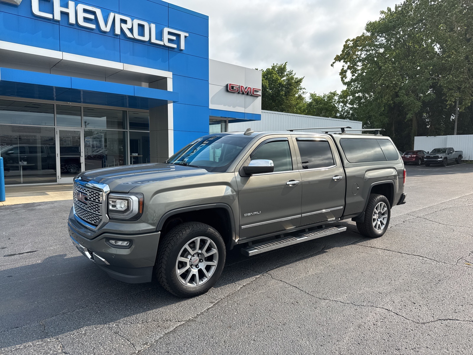 2018 Gmc Sierra 1500 Denali photo 2